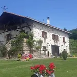 Caserio Vasco Con Piscina Y Barbacoa *