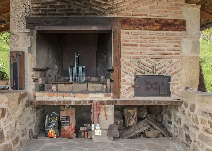 Caserio Vasco Con Piscina Y Barbacoa Orozko