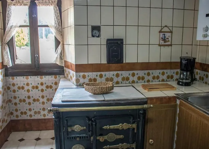 Caserio Vasco Con Piscina Y Barbacoa *